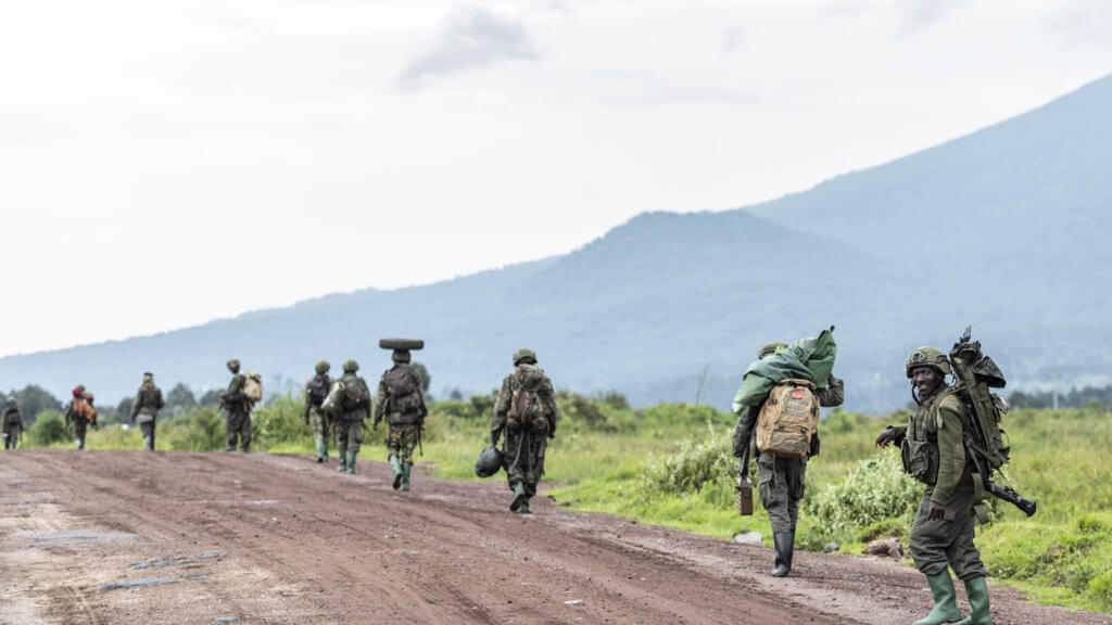 , Actu française: Comment le déploiement angolais dans l’est de la RDC est-il perçu à Kinshasa ?